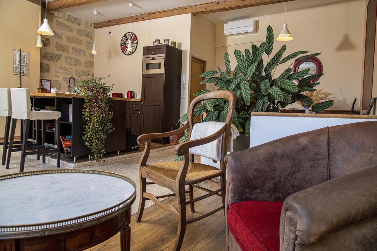 La Comédie de Pézenas - Appartements Extérieur photo