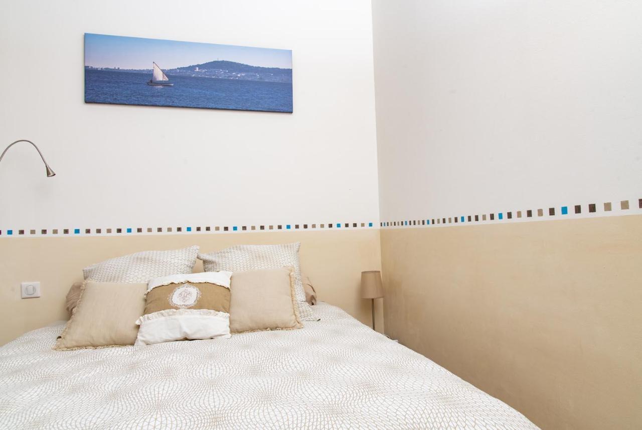 La Comédie de Pézenas - Appartements Extérieur photo