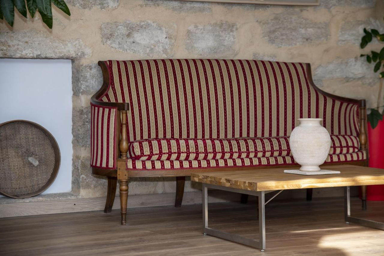 La Comédie de Pézenas - Appartements Extérieur photo