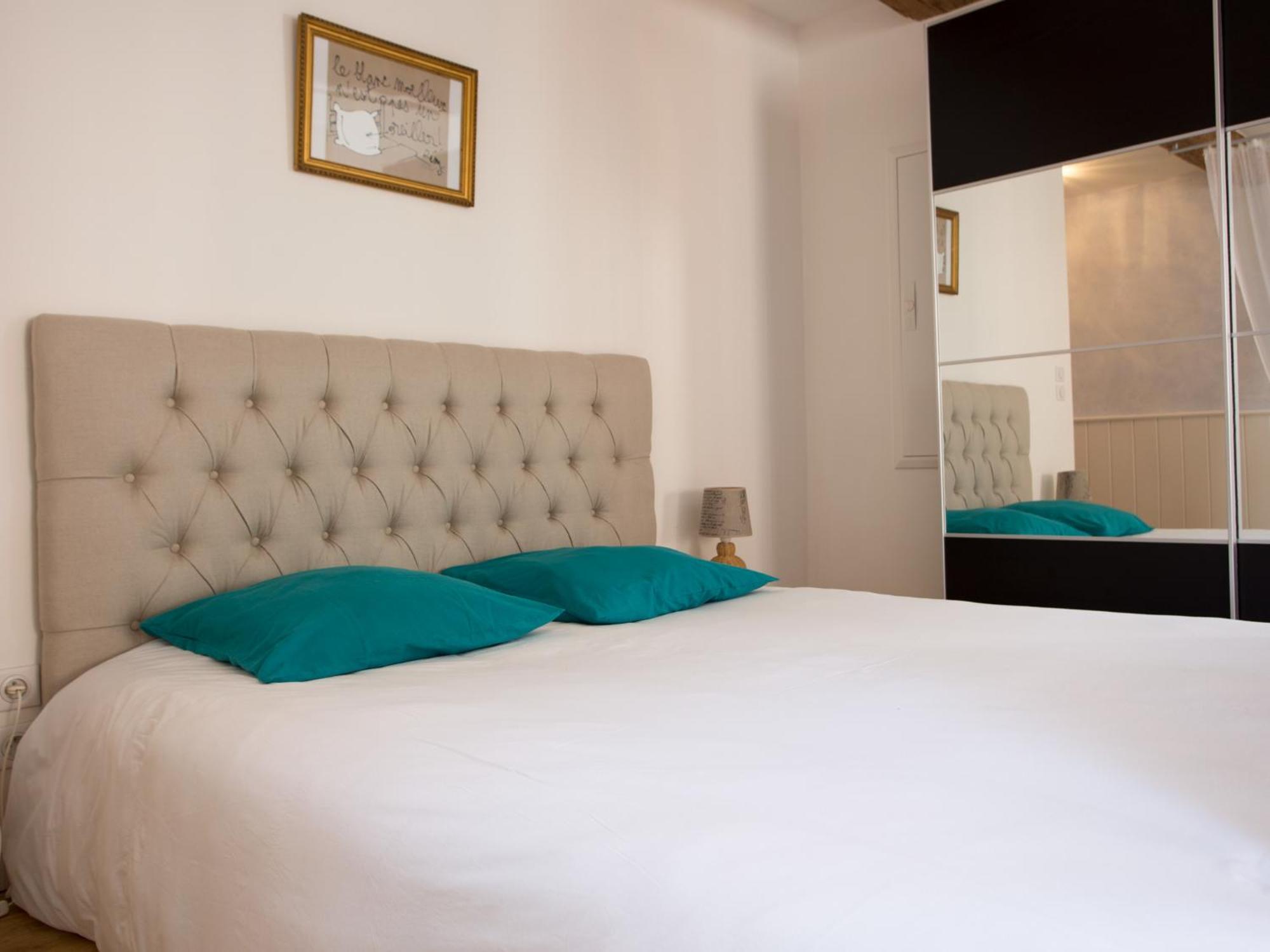 La Comédie de Pézenas - Appartements Chambre photo